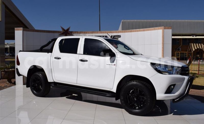 Big with watermark toyota hilux harare borrowdale 14298