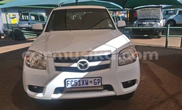 Acheter Occasion Voiture Mazda BT-50 Blanc à Beitbridge, Matabeleland South Acheter Occasion Voiture Mazda BT-50 Blanc à Beitbridge, Matabeleland South