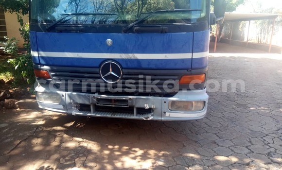 Tenga Tsaru Mercedes‒Benz Arocs Bhuruu Rori in Bulawayo in Bulawayo Tenga Tsaru Mercedes‒Benz Arocs Bhuruu Rori in Bulawayo in Bulawayo