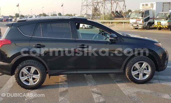 Tenga Imported Toyota RAV4 Nhema Mota in Import - Dubai in Harare Tenga Imported Toyota RAV4 Nhema Mota in Import - Dubai in Harare