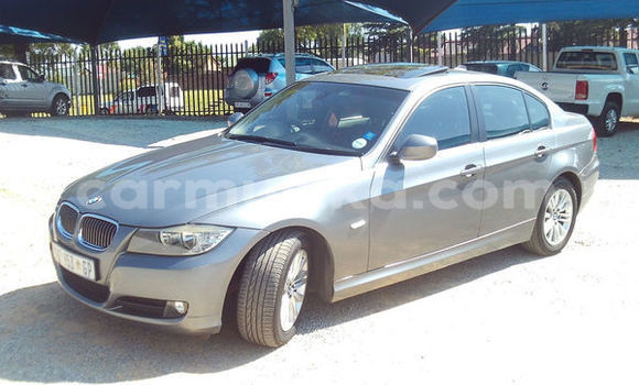Nunua Ilio tumika BMW 3–Series Nyingine Gari ndani ya Harare nchini Harare