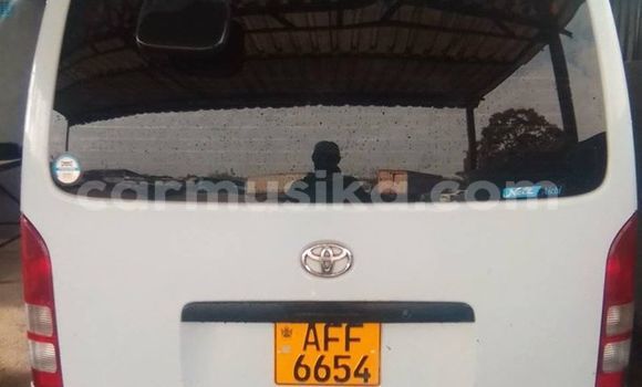 Tenga Tsaru Toyota Hiace Sirivha Mota in Harare in Harare Tenga Tsaru Toyota Hiace Sirivha Mota in Harare in Harare
