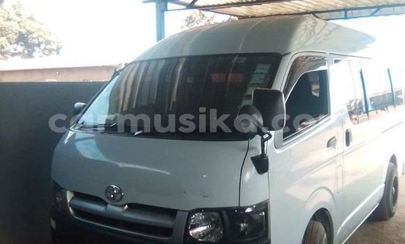 Tenga Tsaru Toyota Hiace Sirivha Mota in Harare in Harare Tenga Tsaru Toyota Hiace Sirivha Mota in Harare in Harare