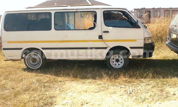 Tenga Tsaru Toyota Hiace Chena Mota in Harare in Harare Tenga Tsaru Toyota Hiace Chena Mota in Harare in Harare