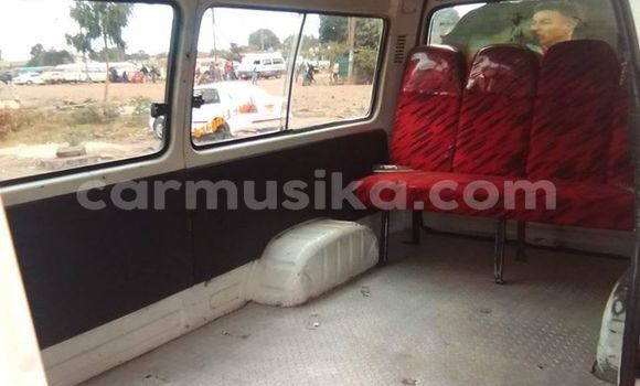 Tenga Tsaru Toyota Hiace Chena Mota in Harare in Harare Tenga Tsaru Toyota Hiace Chena Mota in Harare in Harare