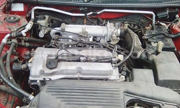 Tenga Tsaru Mazda Familia Tsvuku Mota in Harare in Harare Tenga Tsaru Mazda Familia Tsvuku Mota in Harare in Harare