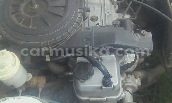 Tenga Tsaru Mazda 323 Chena Mota in Harare in Harare Tenga Tsaru Mazda 323 Chena Mota in Harare in Harare