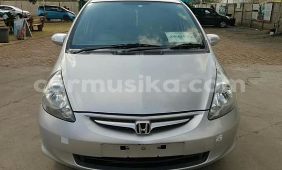 Tenga Tsaru Honda Fit Zvimwe Mota in Harare in Harare