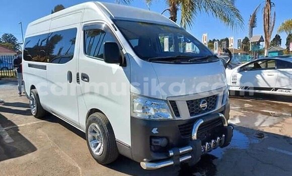 Buy Used Nissan Caravan White Car in Harare in Harare Buy Used Nissan Caravan White Car in Harare in Harare