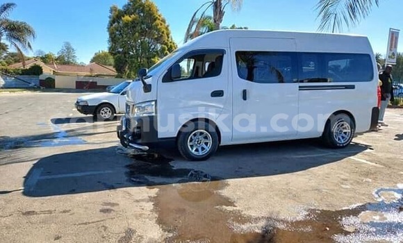 Buy Used Nissan Caravan White Car in Harare in Harare Buy Used Nissan Caravan White Car in Harare in Harare