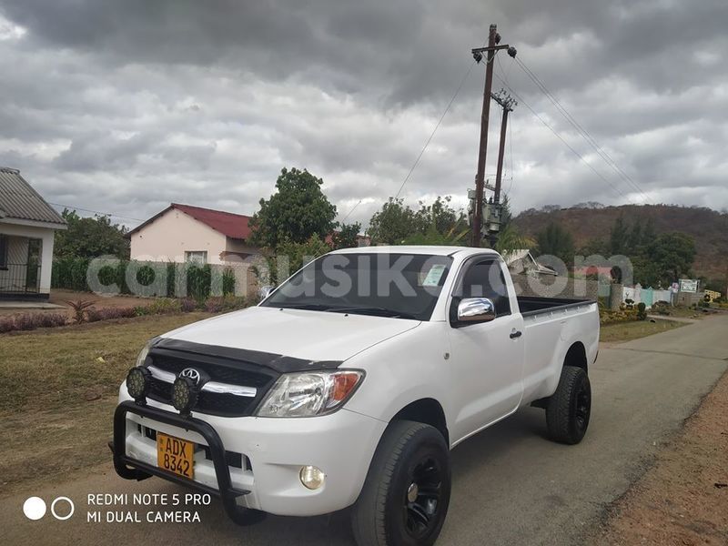 Big with watermark toyota hilux harare harare 14355