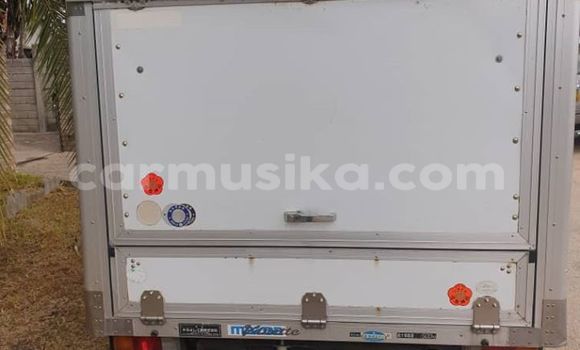 Tenga Tsaru Nissan Vanette Chena Mota in Harare in Harare Tenga Tsaru Nissan Vanette Chena Mota in Harare in Harare