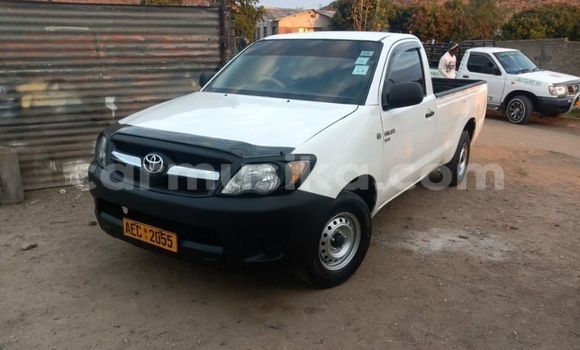Buy Used Toyota Hilux White Car in Harare in Harare