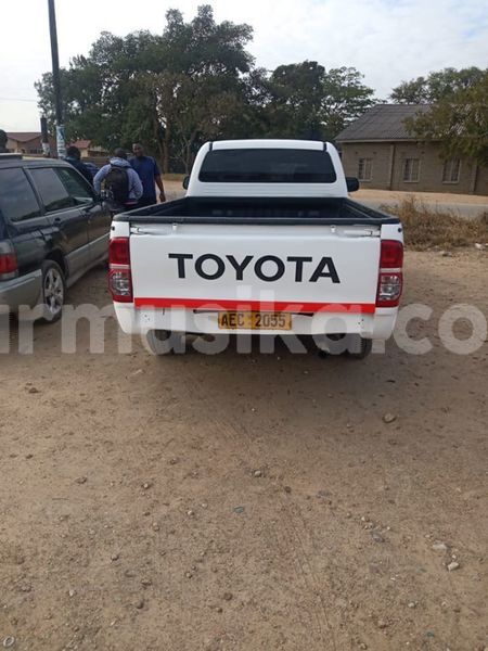 Big with watermark toyota hilux harare harare 14359