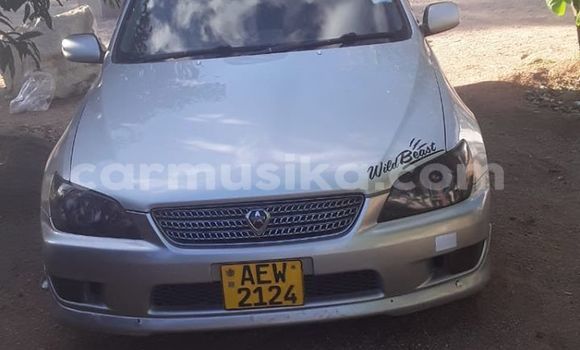 Tenga Tsaru Toyota Altezza Sirivha Mota in Harare in Harare Tenga Tsaru Toyota Altezza Sirivha Mota in Harare in Harare