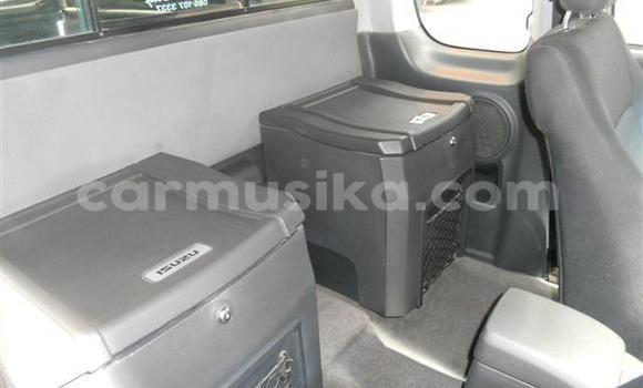 Tenga Tsaru Isuzu KB Chena Mota in Beitbridge in Matabeleland South Tenga Tsaru Isuzu KB Chena Mota in Beitbridge in Matabeleland South