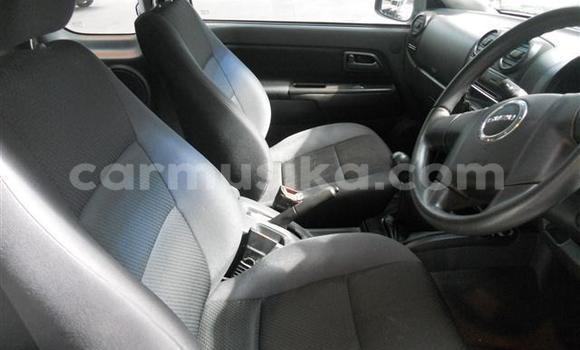 Tenga Tsaru Isuzu KB Chena Mota in Beitbridge in Matabeleland South Tenga Tsaru Isuzu KB Chena Mota in Beitbridge in Matabeleland South