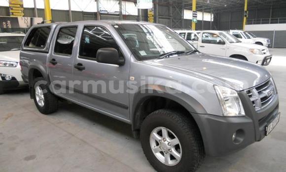 Tenga Tsaru Isuzu KB Sirivha Mota in Beitbridge in Matabeleland South Tenga Tsaru Isuzu KB Sirivha Mota in Beitbridge in Matabeleland South