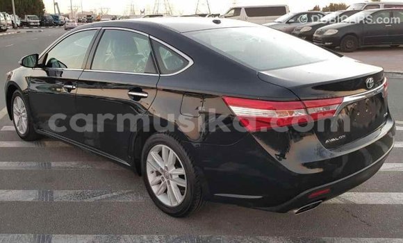 Tenga Imported Toyota Avalon Nhema Mota in Import - Dubai in Harare Tenga Imported Toyota Avalon Nhema Mota in Import - Dubai in Harare