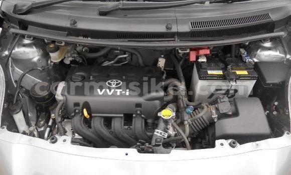 Nunua Ilio tumika Toyota Yaris Fedha Gari ndani ya Beitbridge nchini Matabeleland Kusini Nunua Ilio tumika Toyota Yaris Fedha Gari ndani ya Beitbridge nchini Matabeleland Kusini