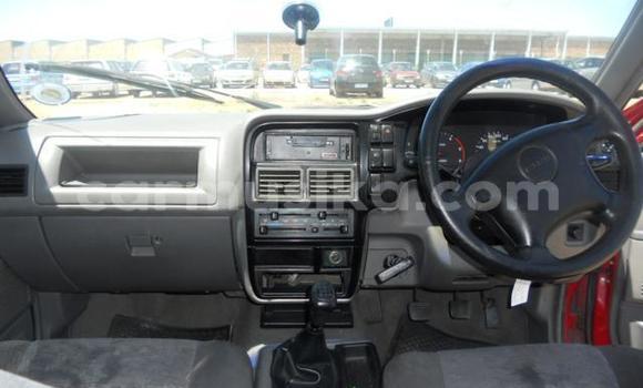 Nunua Ilio tumika Isuzu KB Nyekundu Gari ndani ya Beitbridge nchini Matabeleland Kusini Nunua Ilio tumika Isuzu KB Nyekundu Gari ndani ya Beitbridge nchini Matabeleland Kusini