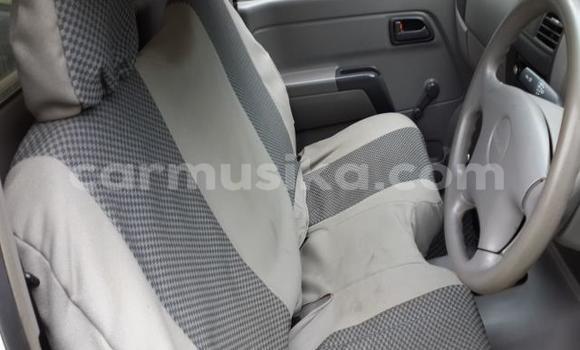 Nunua Ilio tumika Isuzu KB Nyeupe Gari ndani ya Beitbridge nchini Matabeleland Kusini Nunua Ilio tumika Isuzu KB Nyeupe Gari ndani ya Beitbridge nchini Matabeleland Kusini