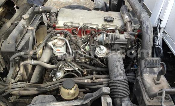 Nunua Ilio tumika Toyota Dyna Nyeupe Gari ndani ya Beitbridge nchini Matabeleland Kusini Nunua Ilio tumika Toyota Dyna Nyeupe Gari ndani ya Beitbridge nchini Matabeleland Kusini