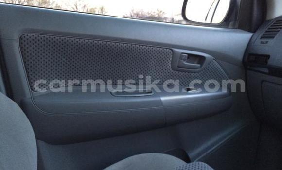 Nunua Ilio tumika Toyota Hilux Nyeupe Gari ndani ya Beitbridge nchini Matabeleland Kusini Nunua Ilio tumika Toyota Hilux Nyeupe Gari ndani ya Beitbridge nchini Matabeleland Kusini