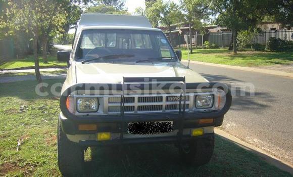 Nunua Ilio tumika Toyota Hilux Nyingine Gari ndani ya Beitbridge nchini Matabeleland Kusini Nunua Ilio tumika Toyota Hilux Nyingine Gari ndani ya Beitbridge nchini Matabeleland Kusini