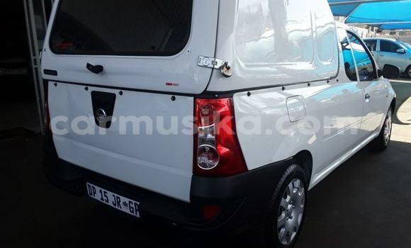 Tenga Tsaru Nissan NP 300 Chena Mota in Harare in Harare Tenga Tsaru Nissan NP 300 Chena Mota in Harare in Harare