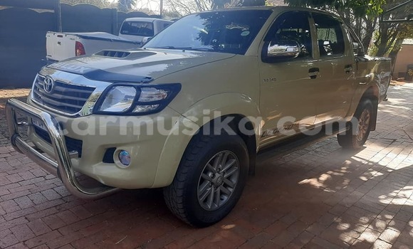 Acheter Occasion Voiture Toyota Hilux Autre à Beitbridge, Matabeleland South Acheter Occasion Voiture Toyota Hilux Autre à Beitbridge, Matabeleland South