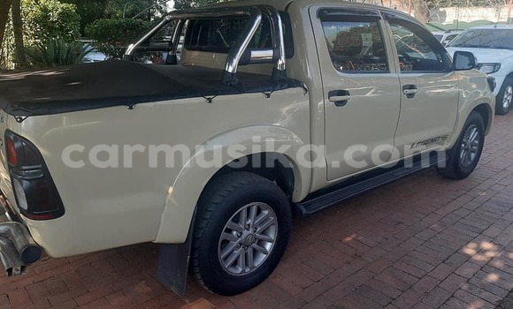 Acheter Occasion Voiture Toyota Hilux Autre à Beitbridge, Matabeleland South Acheter Occasion Voiture Toyota Hilux Autre à Beitbridge, Matabeleland South