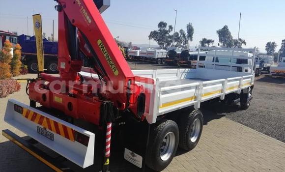 Acheter Occasion Utilitaire Ford E 150 Cargo Van Blanc à Beitbridge, Matabeleland South Acheter Occasion Utilitaire Ford E 150 Cargo Van Blanc à Beitbridge, Matabeleland South