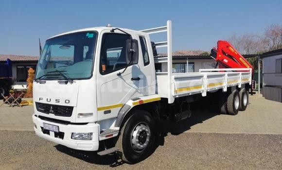 Acheter Occasion Utilitaire Ford E 150 Cargo Van Blanc à Beitbridge, Matabeleland South Acheter Occasion Utilitaire Ford E 150 Cargo Van Blanc à Beitbridge, Matabeleland South