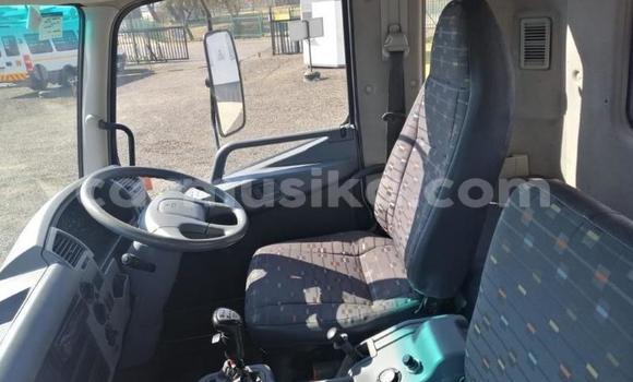 Acheter Occasion Utilitaire Ford E 150 Cargo Van Blanc à Beitbridge, Matabeleland South Acheter Occasion Utilitaire Ford E 150 Cargo Van Blanc à Beitbridge, Matabeleland South