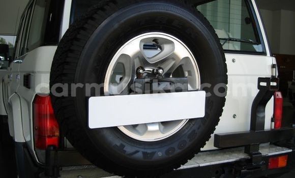 Tenga Tsaru Toyota Land Cruiser Chena Mota in Harare in Harare Tenga Tsaru Toyota Land Cruiser Chena Mota in Harare in Harare