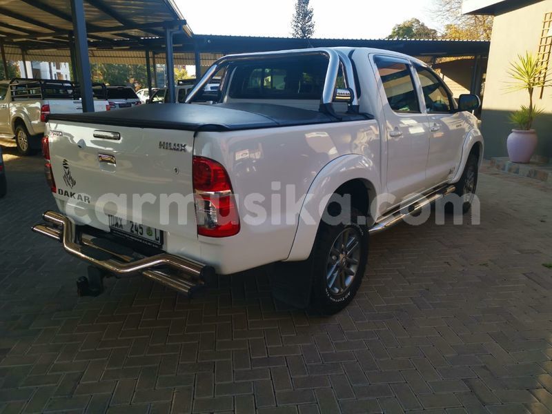 Big with watermark toyota hilux matabeleland south beitbridge 14433