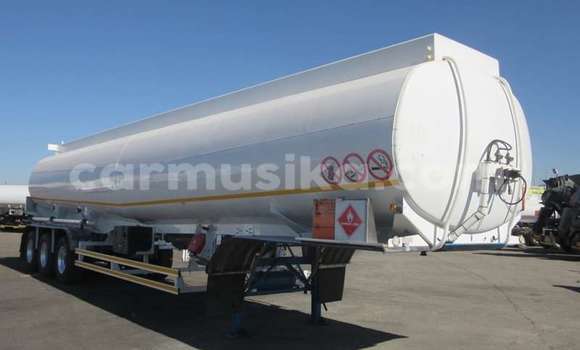 Acheter Import Voiture BYD Flyer Blanc à Beitbridge, Matabeleland South Acheter Import Voiture BYD Flyer Blanc à Beitbridge, Matabeleland South