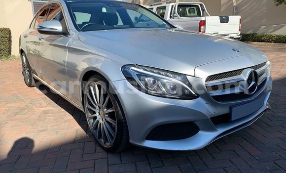 Acheter Occasion Voiture Mercedes‒Benz 250 Gris à Beitbridge, Matabeleland South Acheter Occasion Voiture Mercedes‒Benz 250 Gris à Beitbridge, Matabeleland South