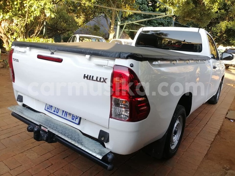 Big with watermark toyota hilux matabeleland south beitbridge 14448