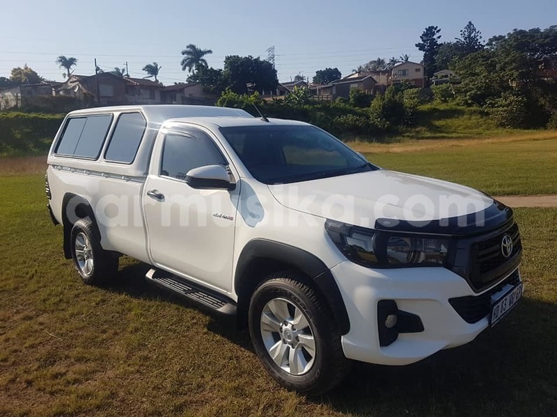 Big with watermark toyota hilux matabeleland south beitbridge 14449