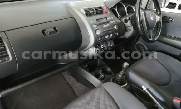 Tenga Tsaru Honda Jazz Sirivha Mota in Harare in Harare Tenga Tsaru Honda Jazz Sirivha Mota in Harare in Harare