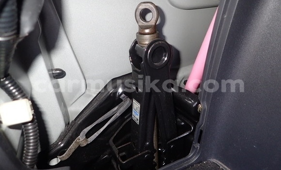 Tenga Tsaru Toyota Wish Chena Mota in Beitbridge in Matabeleland South Tenga Tsaru Toyota Wish Chena Mota in Beitbridge in Matabeleland South