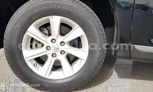 Tenga Imported Toyota Highlander Nhema Mota in Import - Dubai in Harare Tenga Imported Toyota Highlander Nhema Mota in Import - Dubai in Harare
