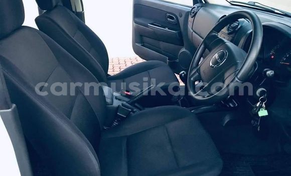 Buy Used Isuzu KB White Car in Beitbridge in Matabeleland South Buy Used Isuzu KB White Car in Beitbridge in Matabeleland South