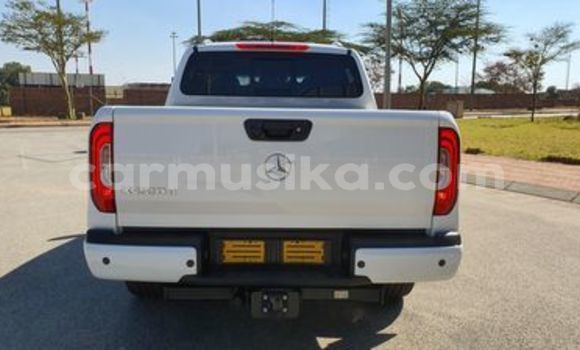 Acheter Occasion Voiture Mercedes‒Benz X-klasse Concept Blanc à Beitbridge, Matabeleland South Acheter Occasion Voiture Mercedes‒Benz X-klasse Concept Blanc à Beitbridge, Matabeleland South