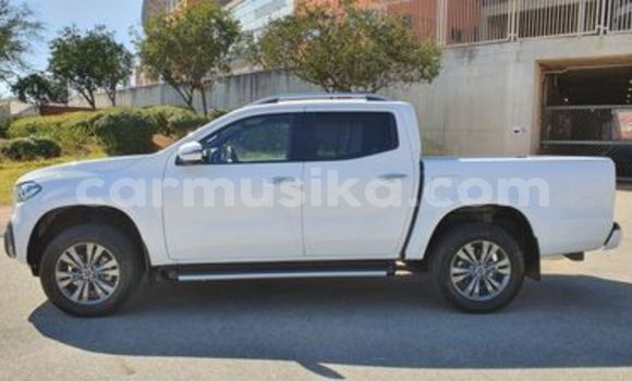 Acheter Occasion Voiture Mercedes‒Benz X-klasse Concept Blanc à Beitbridge, Matabeleland South Acheter Occasion Voiture Mercedes‒Benz X-klasse Concept Blanc à Beitbridge, Matabeleland South