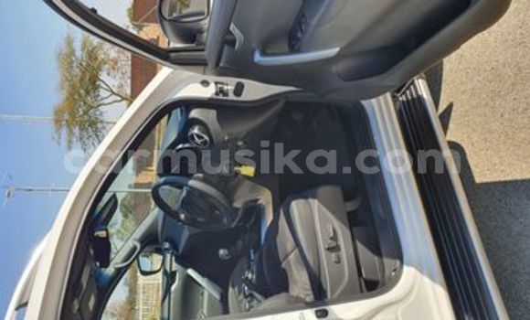 Acheter Occasion Voiture Mercedes‒Benz X-klasse Concept Blanc à Beitbridge, Matabeleland South Acheter Occasion Voiture Mercedes‒Benz X-klasse Concept Blanc à Beitbridge, Matabeleland South