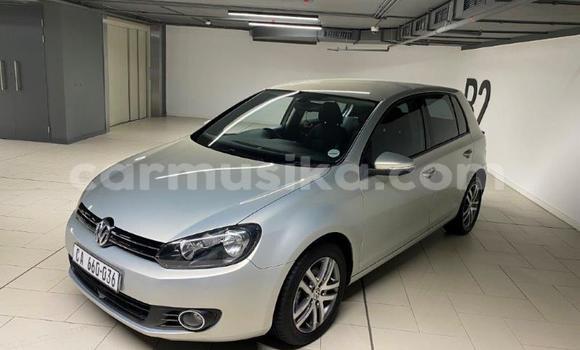 Acheter Occasion Voiture Volkswagen Golf Blanc à Beitbridge, Matabeleland South Acheter Occasion Voiture Volkswagen Golf Blanc à Beitbridge, Matabeleland South