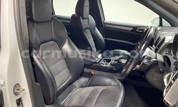 Buy Used Porsche 918 Spyder White Car in Beitbridge in Matabeleland South Buy Used Porsche 918 Spyder White Car in Beitbridge in Matabeleland South